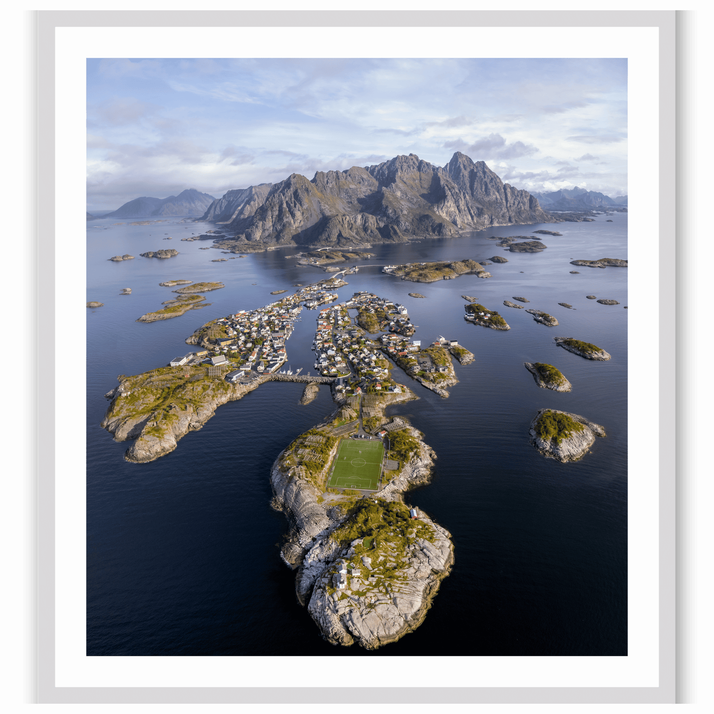 Henningsvaer