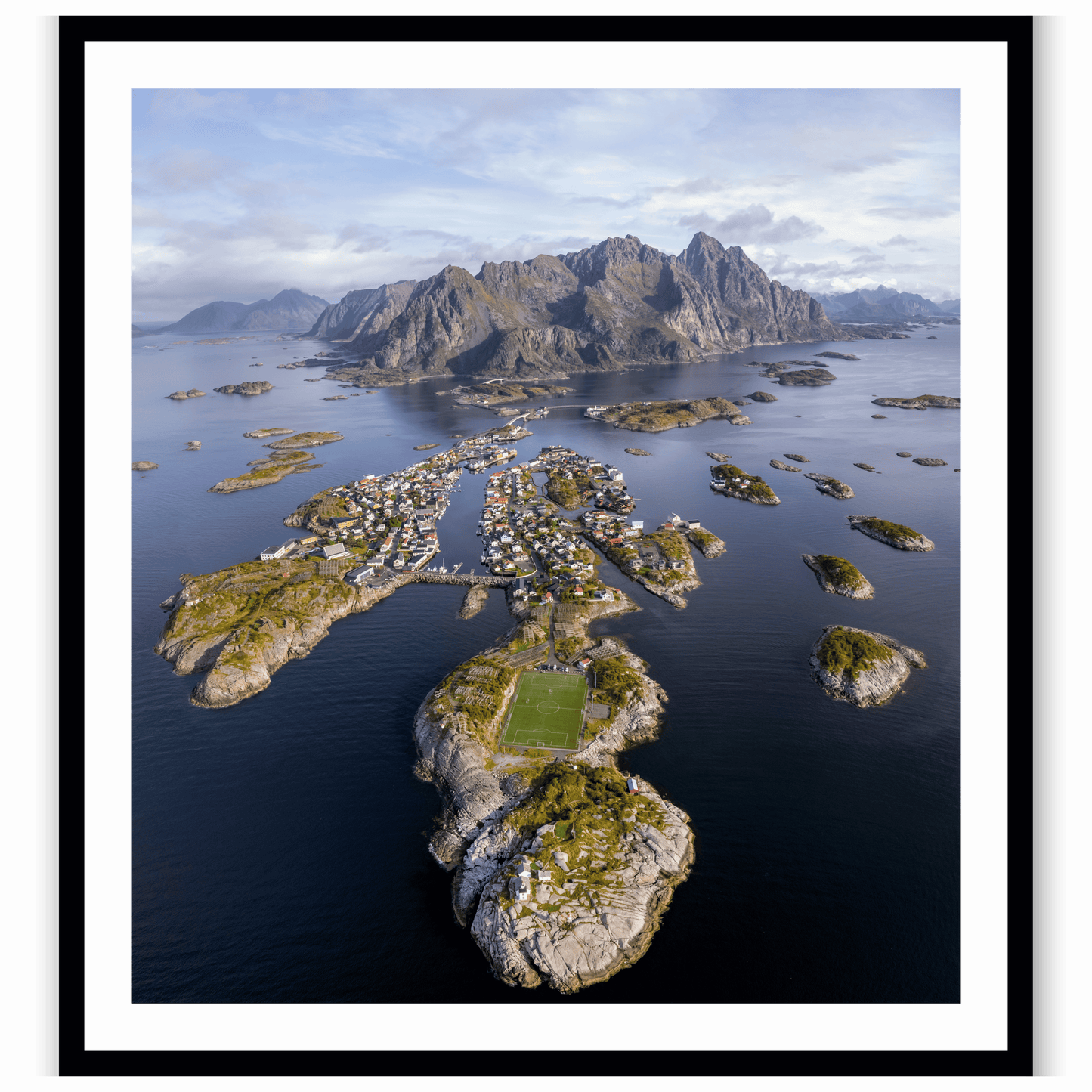 Henningsvaer