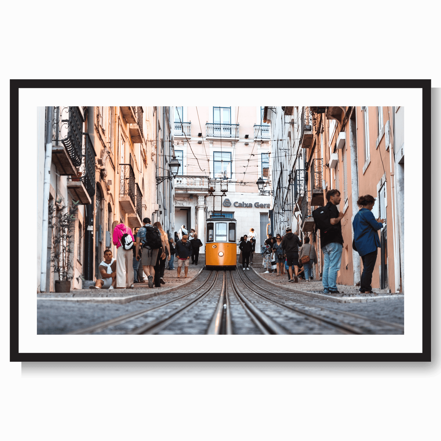 Bustling Lisboa