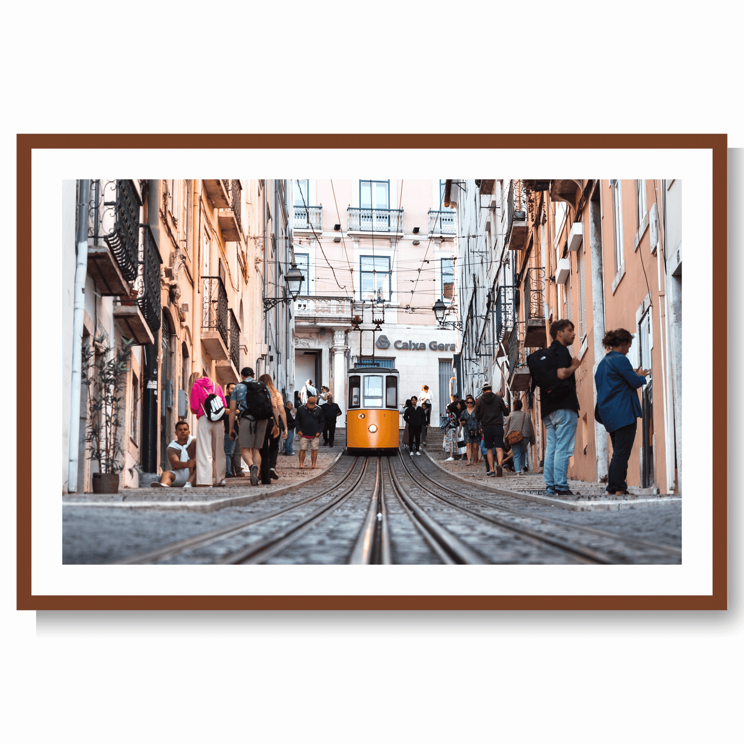 Bustling Lisboa