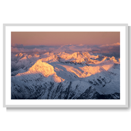 A winters kiss whilst the world sleeps