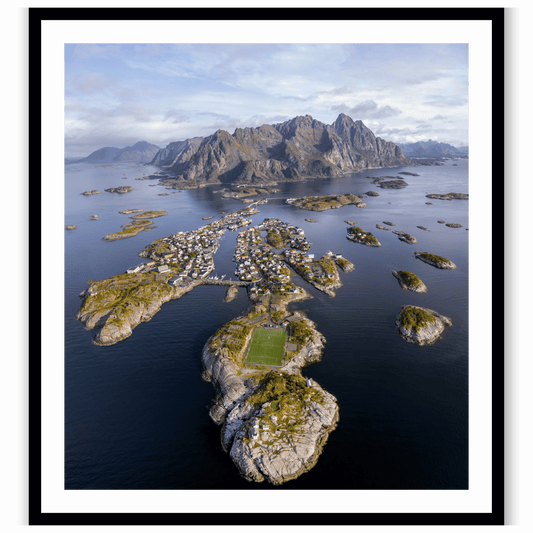 Henningsvaer