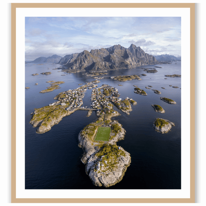 Henningsvaer